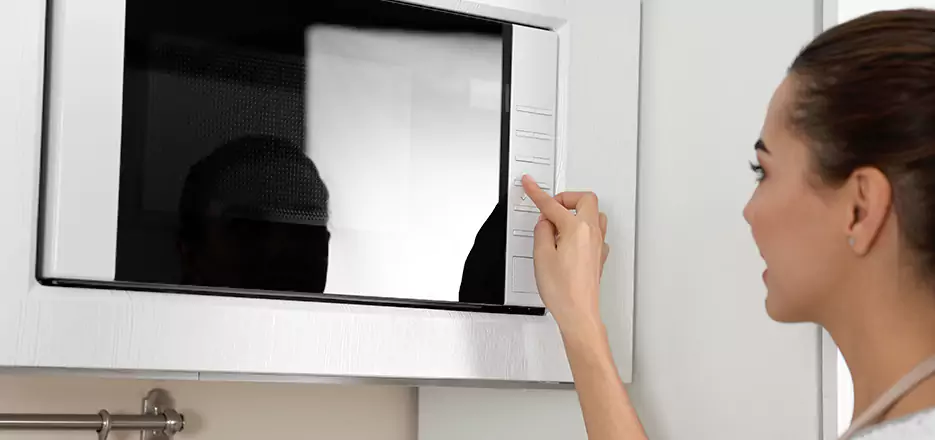 Microwave Keypad and Fan Repair in Roxbury